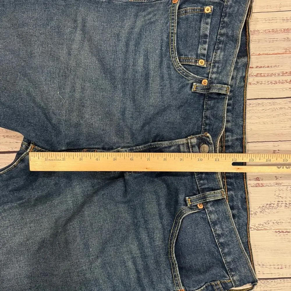 Levi's 501 Denim Shorts Mens 38 Medium Wash Button Fly Stretch 9 Inseam